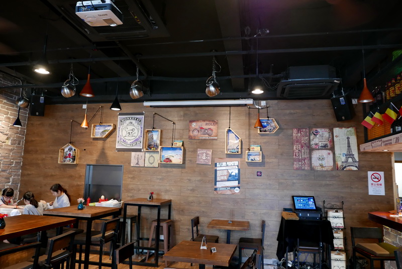 OLA 酒吧及餐厅——OLA 酒吧及餐厅与BBIN宝盈集团MG+DXR扩声系统